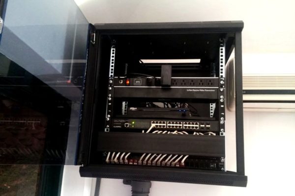 Telecommunications Cabinet for Security Cameras Telecommunications Cabinet for Security Cameras